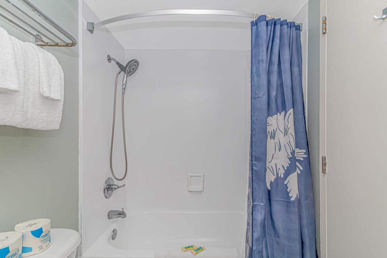 Landmark Resort 714 - Massive Indoor & Outdoor Pools And Lazy Rivers! Sleeps 4! Myrtle Beach Exterior photo